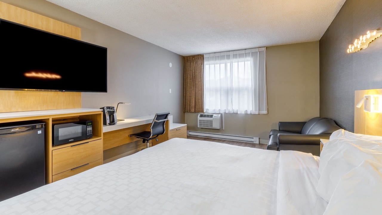 Photo of Bedroom in Ste. Foy