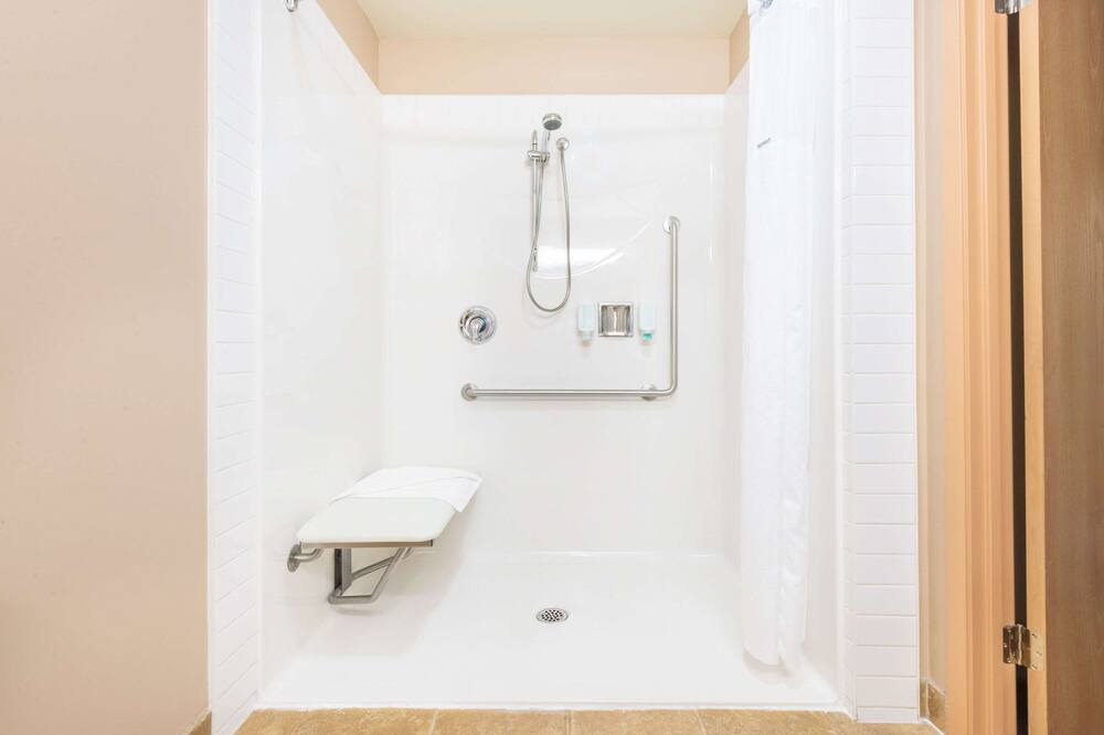 Photo of Bathroom in Terra Nova
