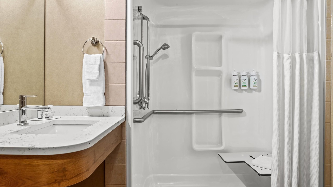 Photo of Bathroom in Drumheller