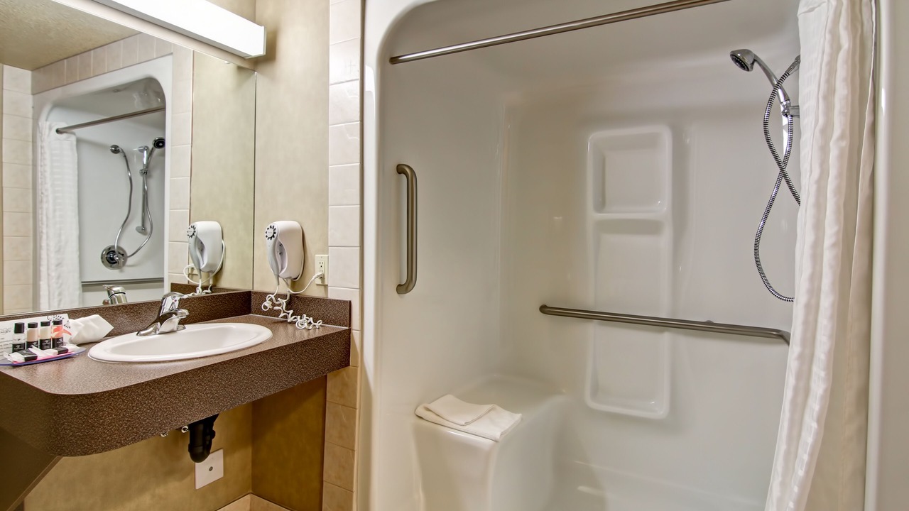 Photo of Bathroom in Ponoka