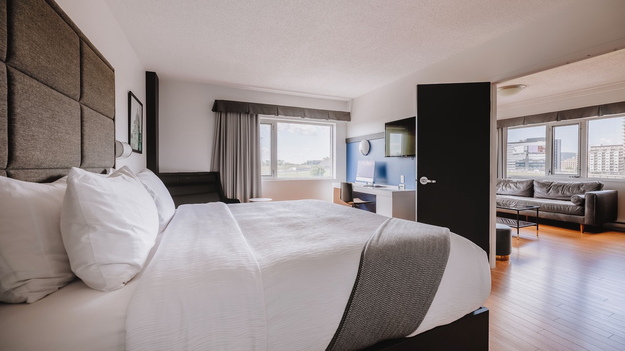 Photo of Bedroom in Longueuil