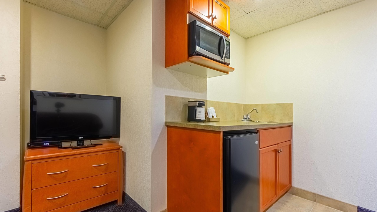 Photo of Bedroom in Drayton Valley