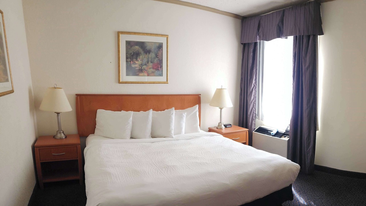 Photo of Bedroom in Drayton Valley