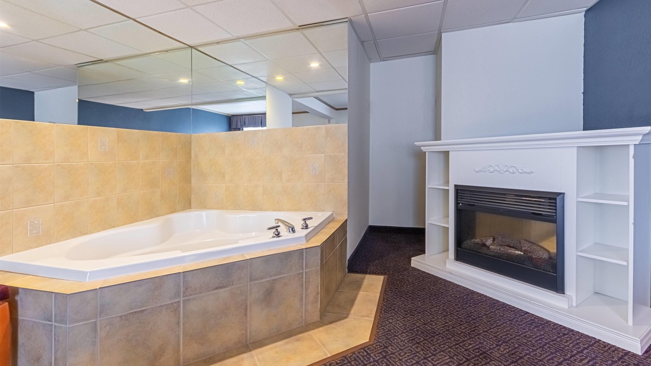 Photo of Bedroom in Drayton Valley