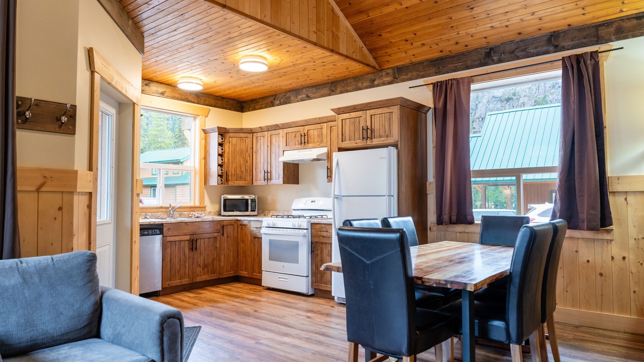 Photo of Livingroom in Okanagan-Similkameen