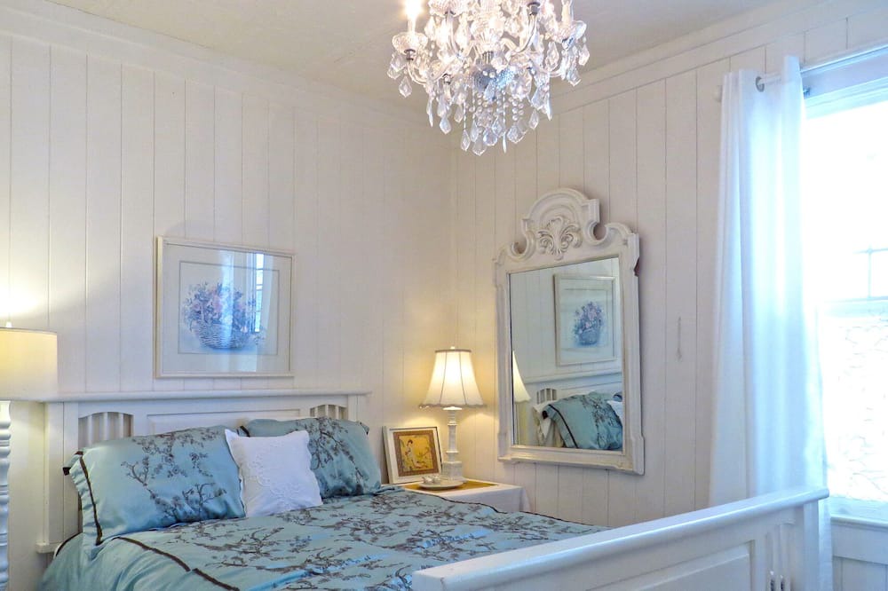 Photo of Bedroom in Fairfield