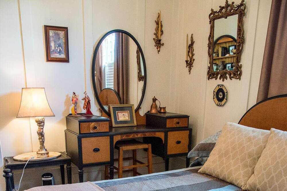Photo of Bedroom in Fairfield