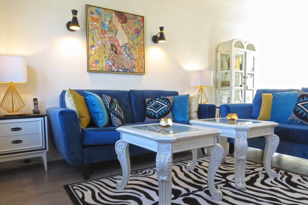 Photo of Livingroom in Fairfield