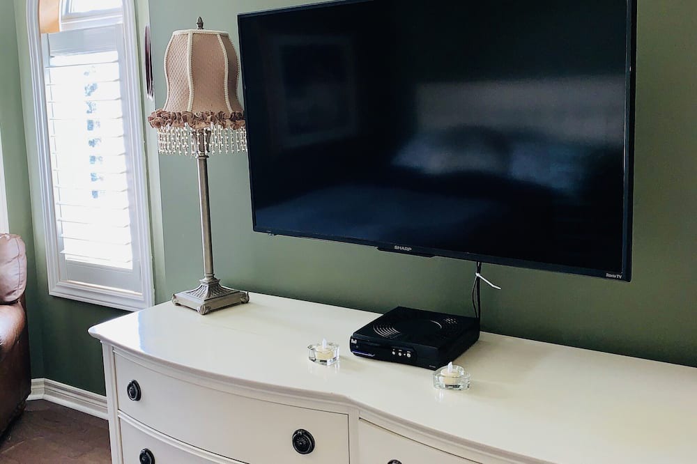 Photo of Bedroom in Aurora