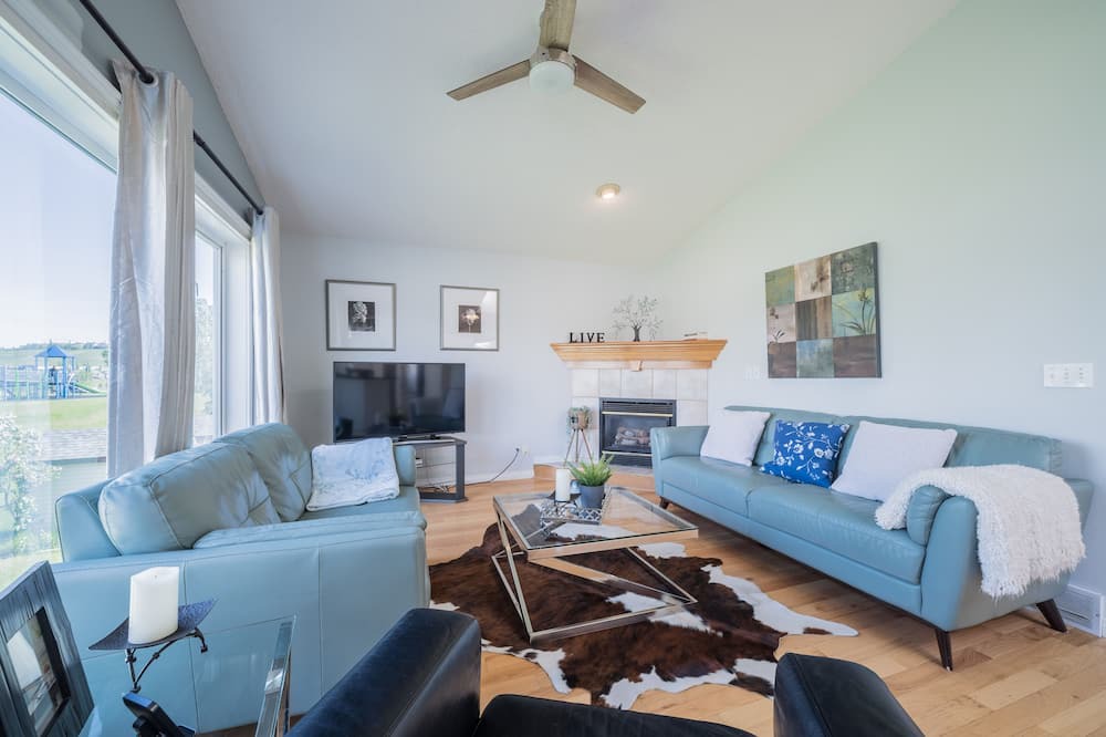 Photo of Livingroom in Hidden Valley