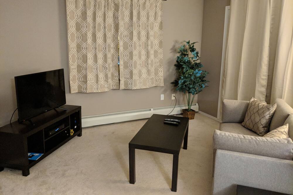 Photo of Livingroom in Stony Plain
