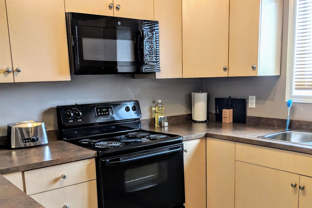 Photo of Kitchen in Stony Plain