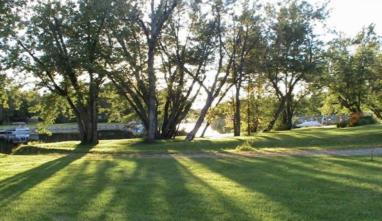 Photo of Outdoor in Weedon