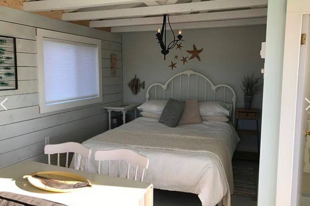 Photo of Bedroom in Indian Harbour