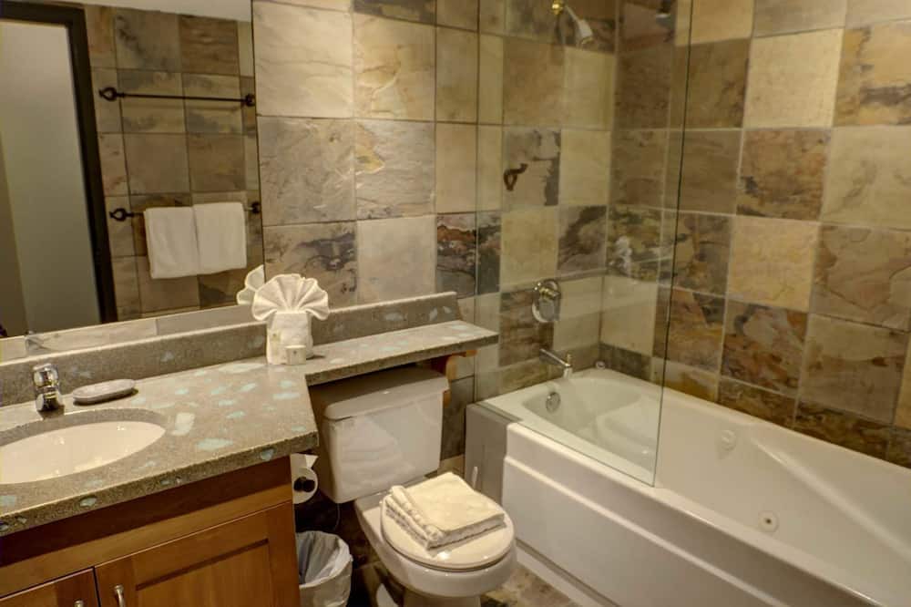 Photo of Bathroom in Blackcomb