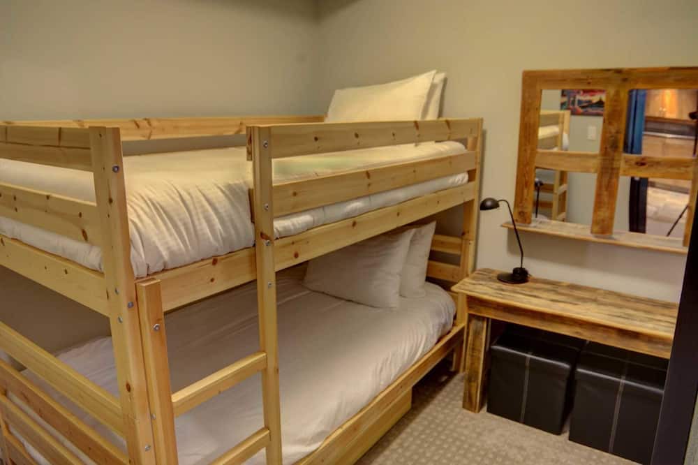Photo of Bedroom in Blackcomb