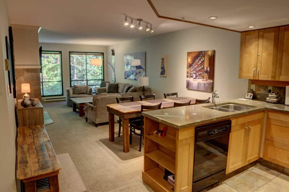 Photo of Bedroom in Blackcomb
