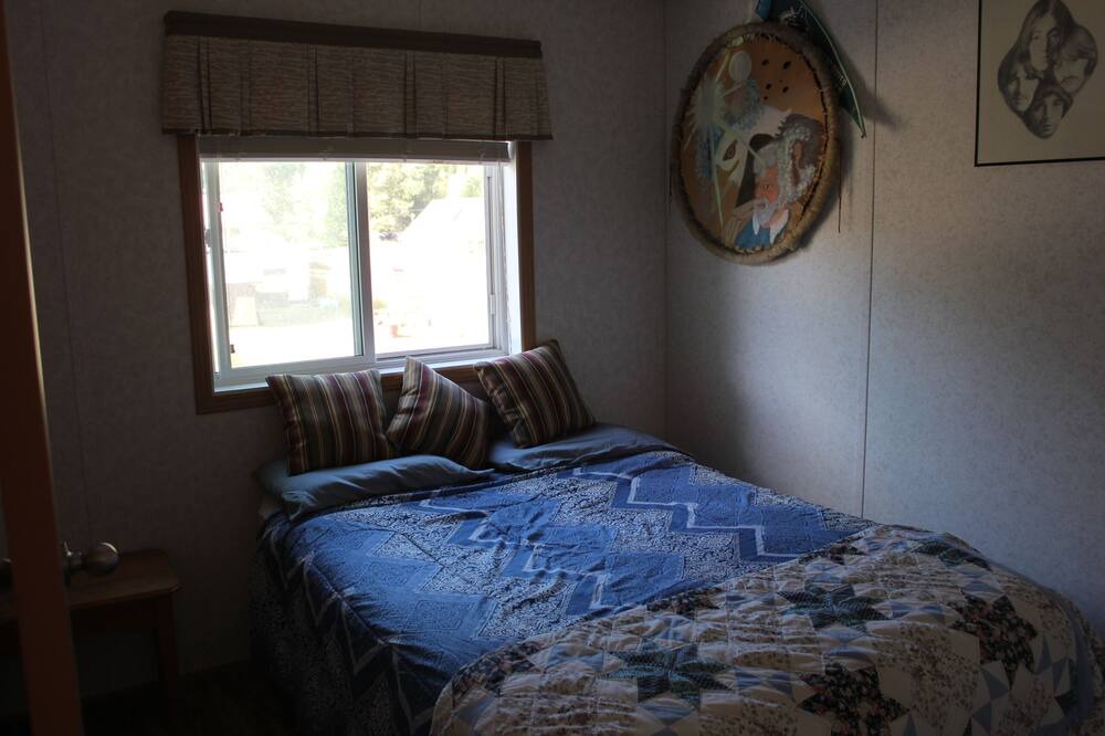 Photo of Bedroom in Okanagan-Similkameen
