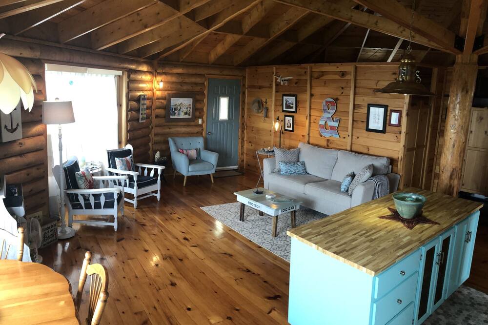 Photo of Livingroom in Park Corner
