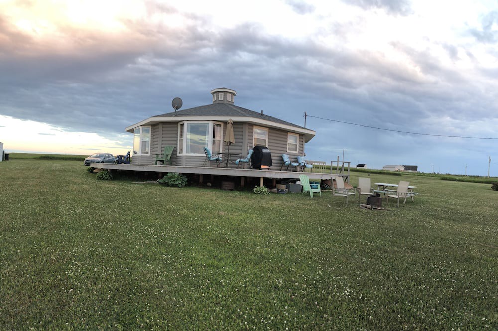 Photo of Outdoor in Park Corner