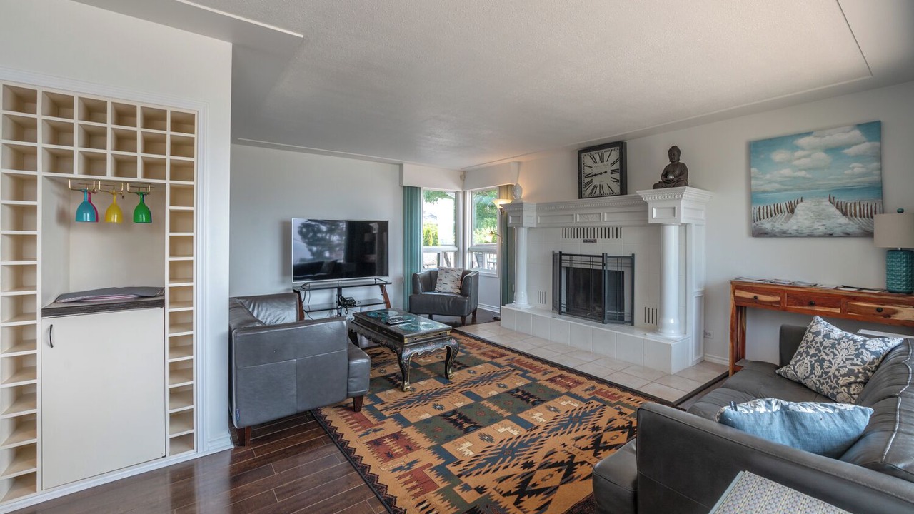 Photo of Livingroom in Okanagan-Similkameen
