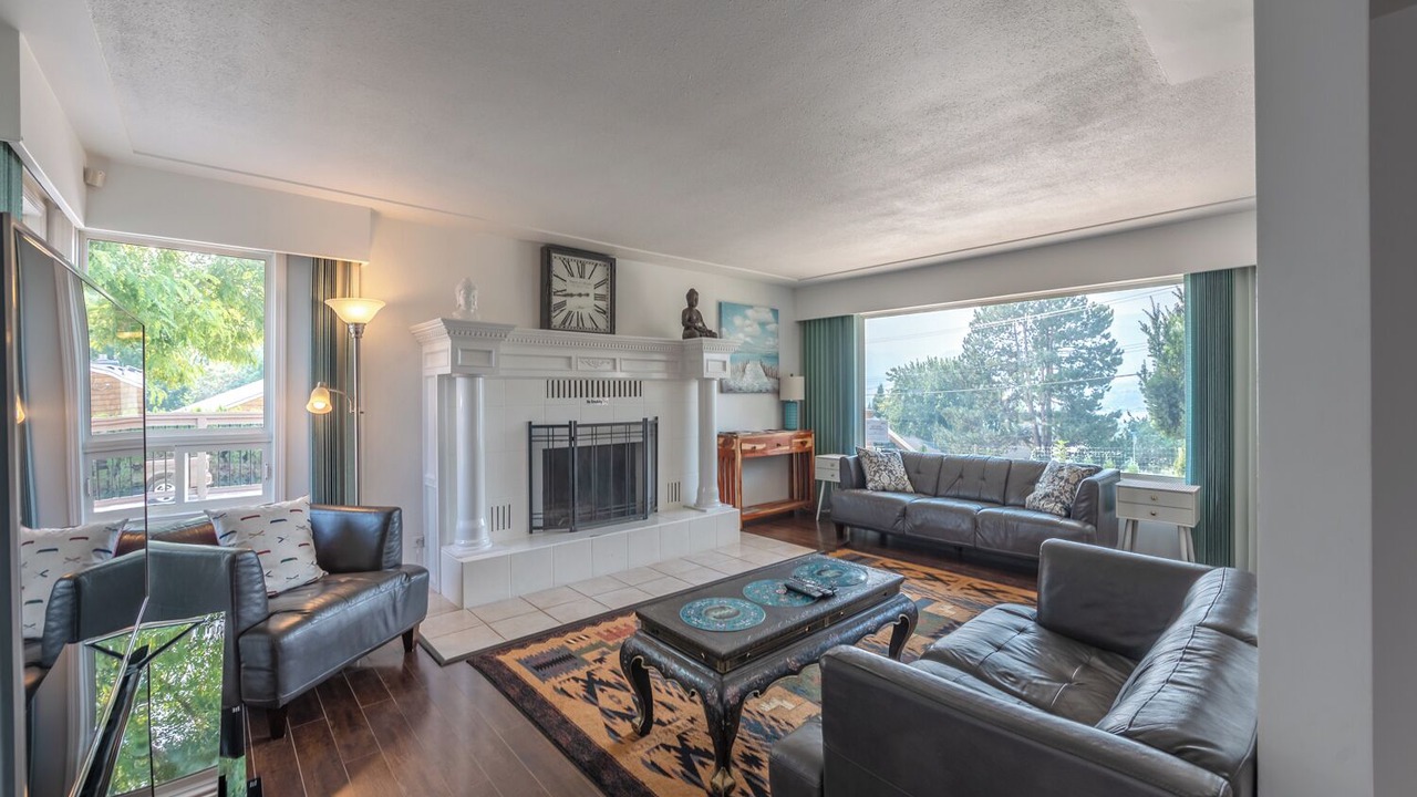 Photo of Livingroom in Okanagan-Similkameen