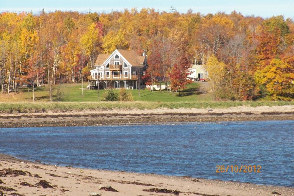 Photo of Others in Little Harbour
