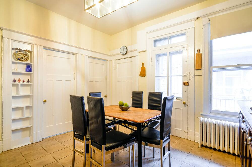 Photo of Kitchen in Outremont