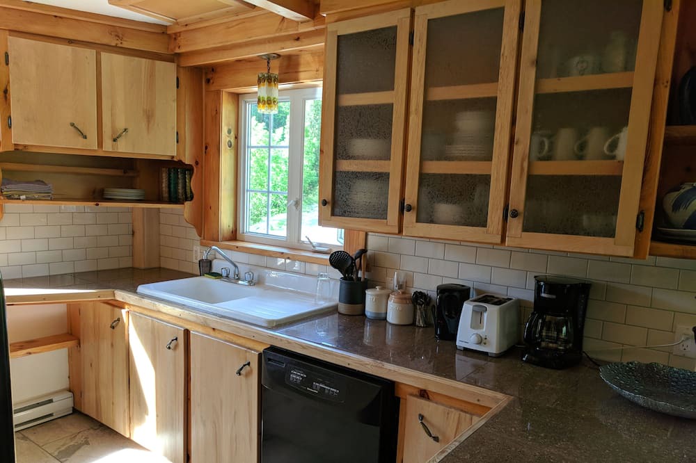 Photo of Kitchen in Saint Fulgence
