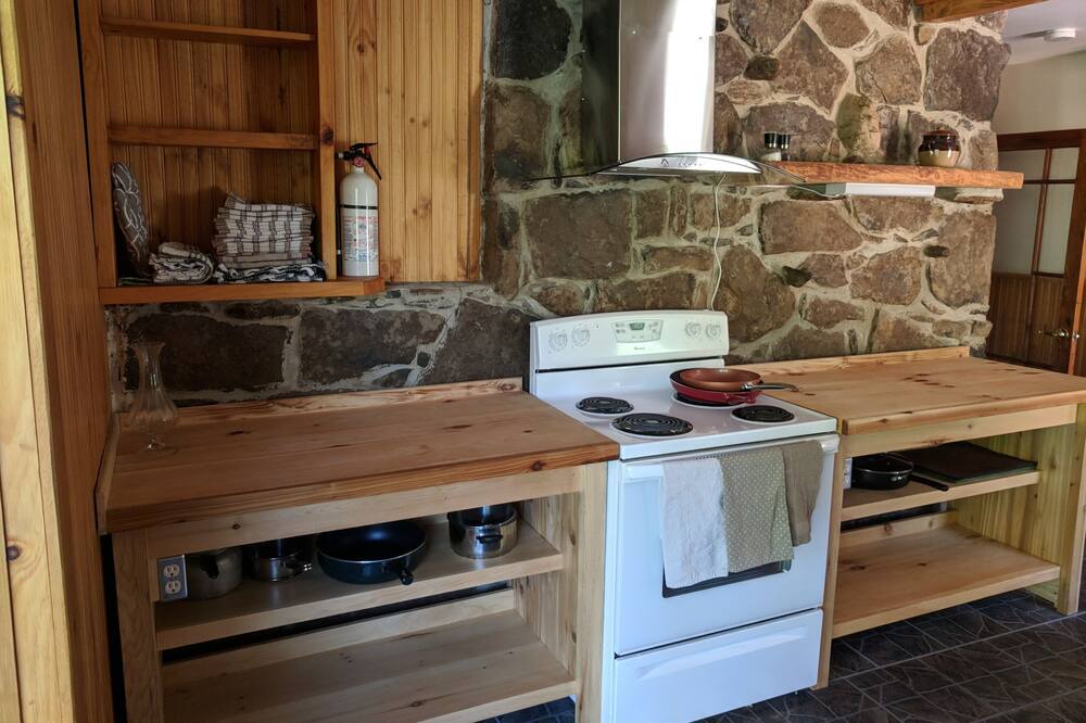 Photo of Kitchen in Saint Fulgence