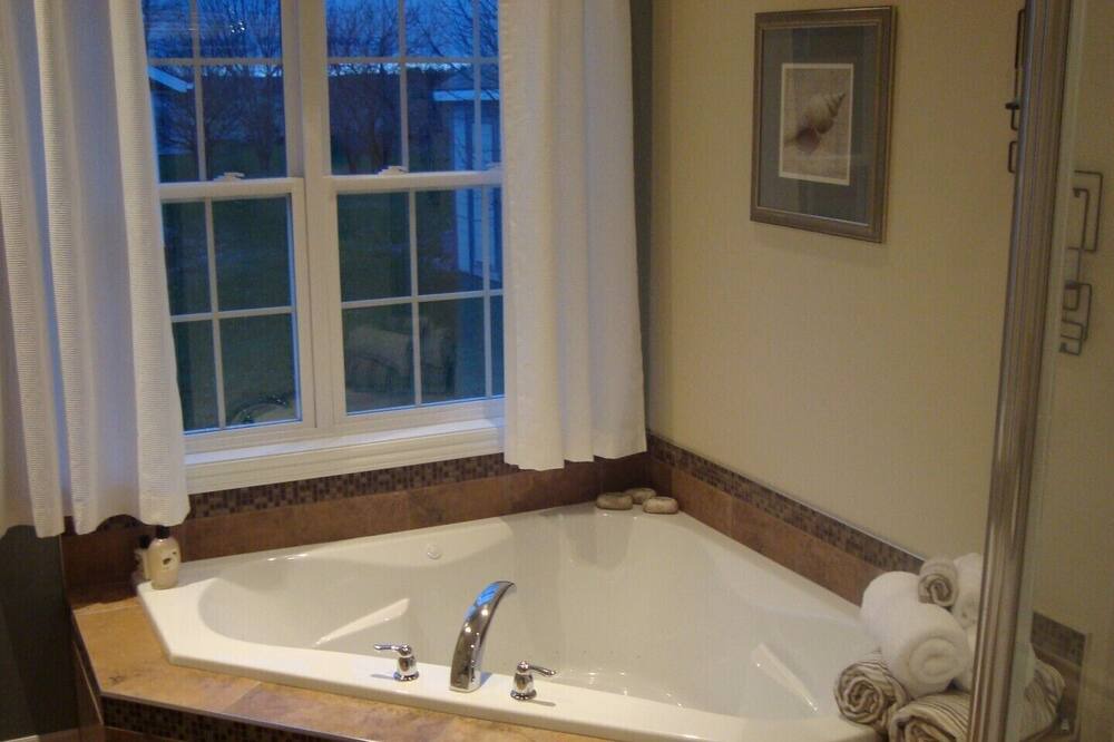 Photo of Bathroom in Meadowbank
