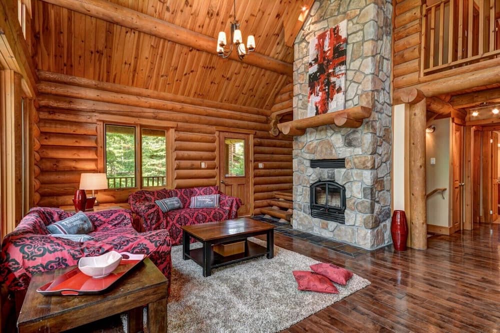 Photo of Livingroom in Labelle