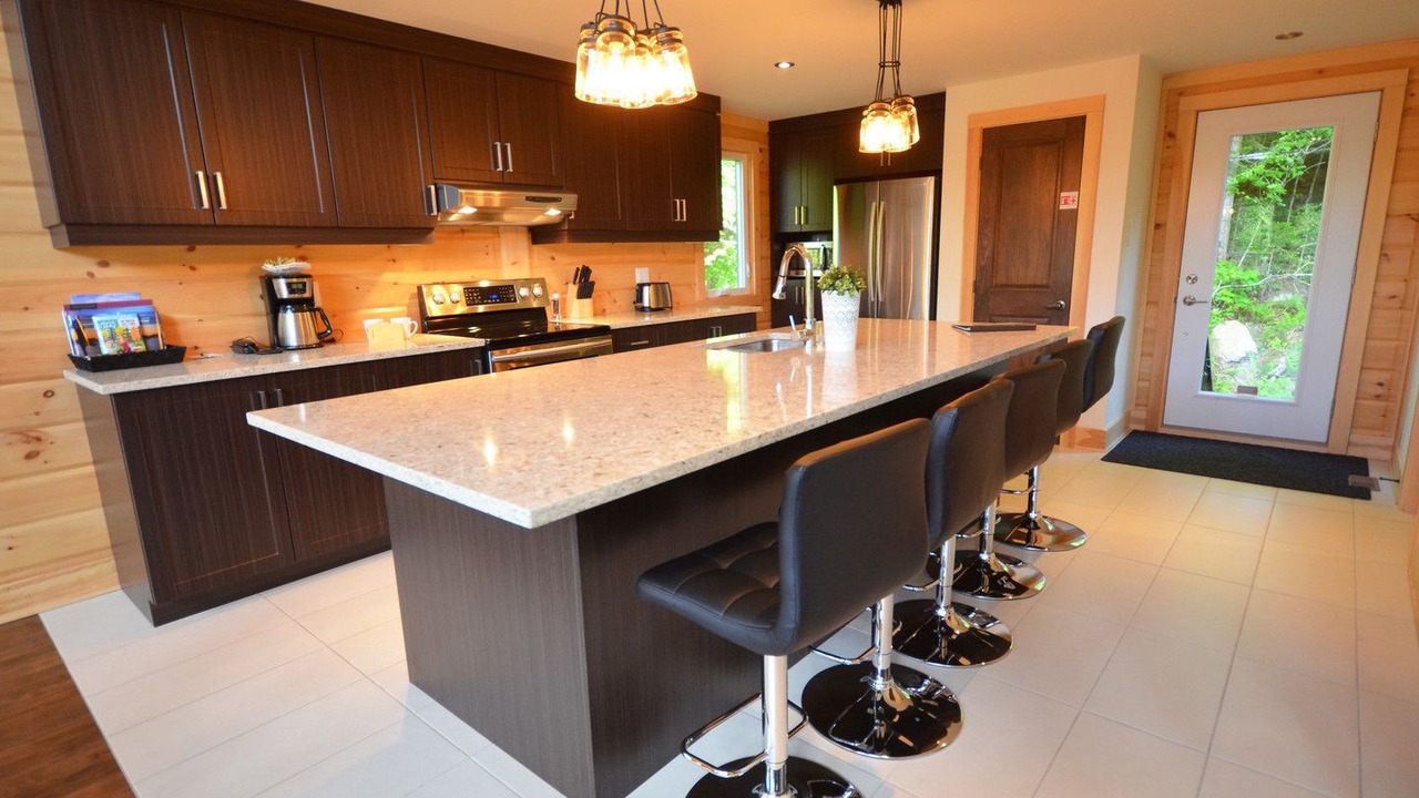Photo of Kitchen in Sainte-Marguerite-du-Lac-Masson