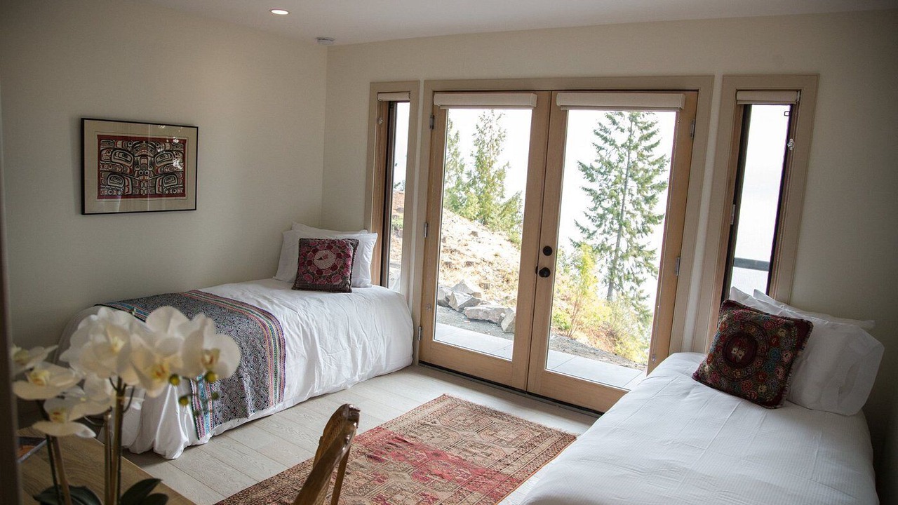 Photo of Others in Kaslo
