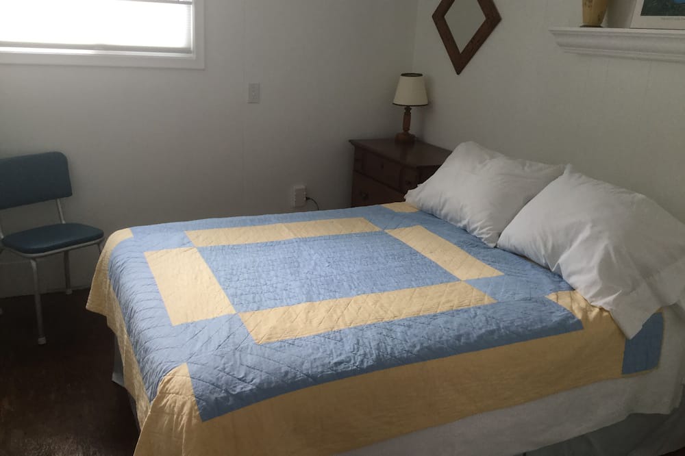 Photo of Bedroom in Boutiliers Point
