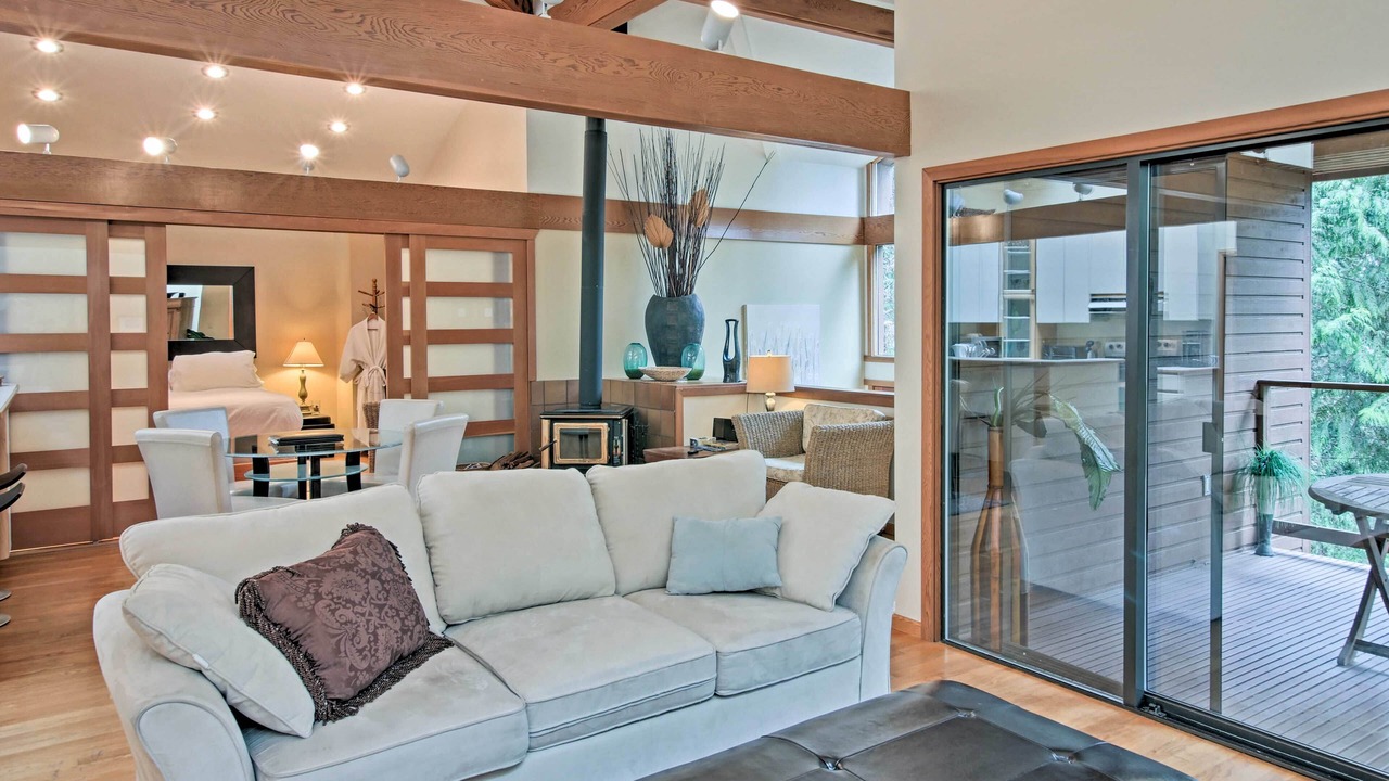 Photo of Livingroom in Tuwanek