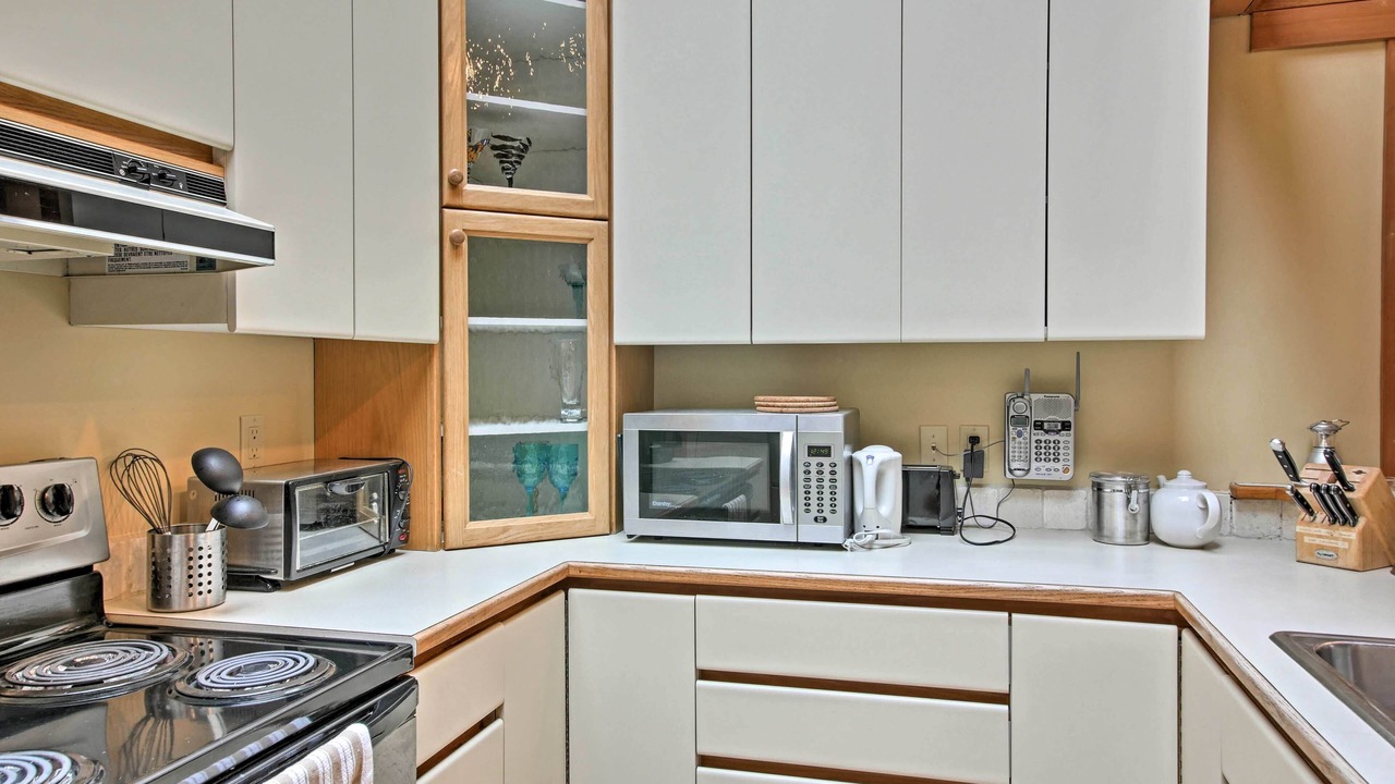 Photo of Kitchen in Tuwanek