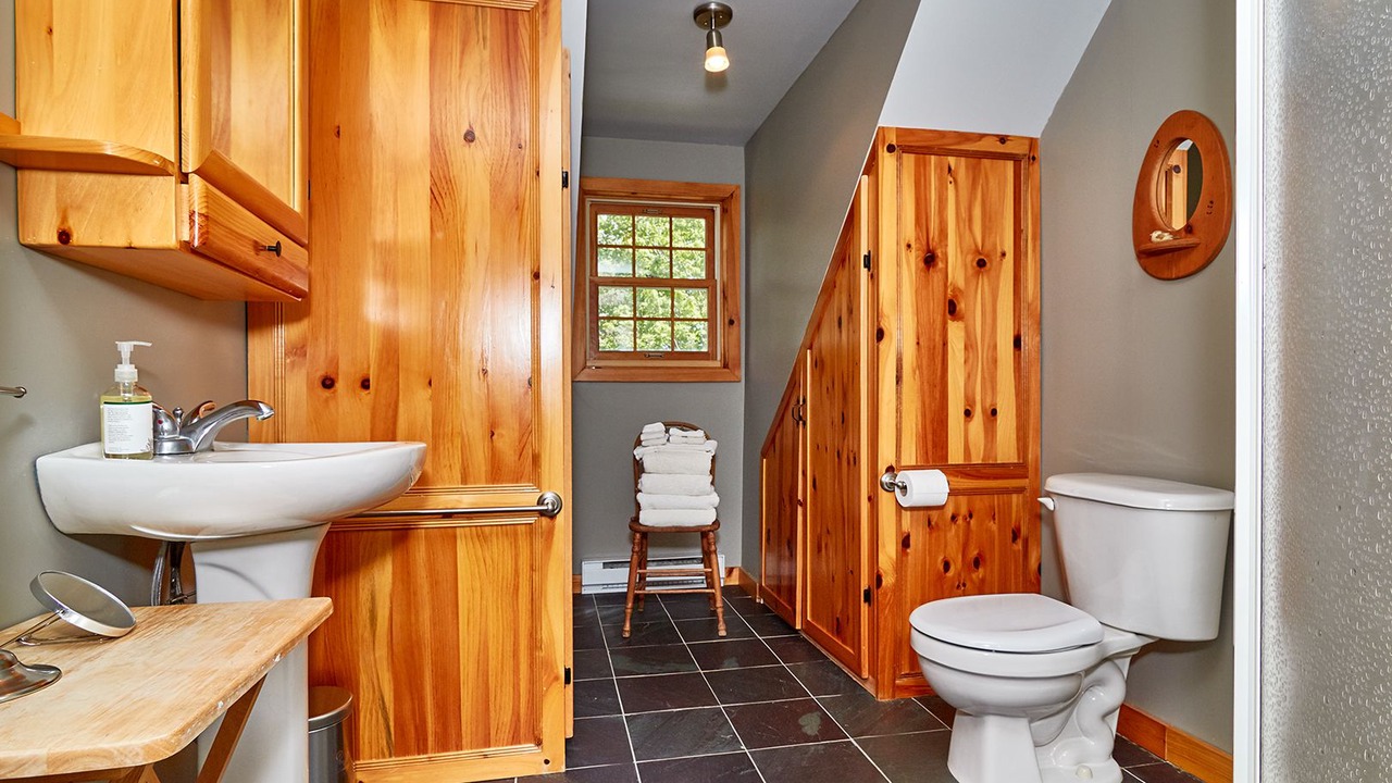 Photo of Bathroom in Orford