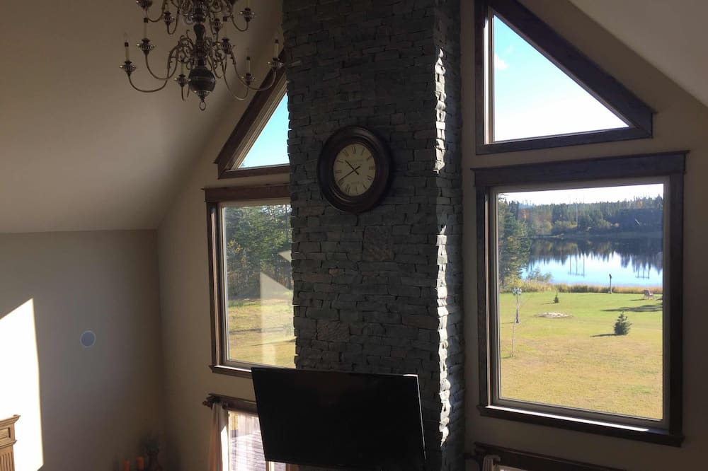 Photo of Livingroom in Reidville