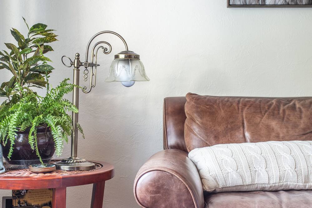 Photo of Livingroom in Saanich