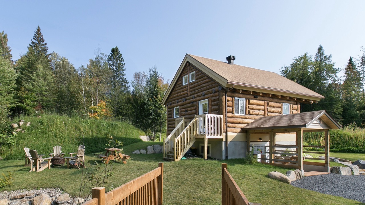 Photo of Outdoor in St-Adolphe-d'Howard