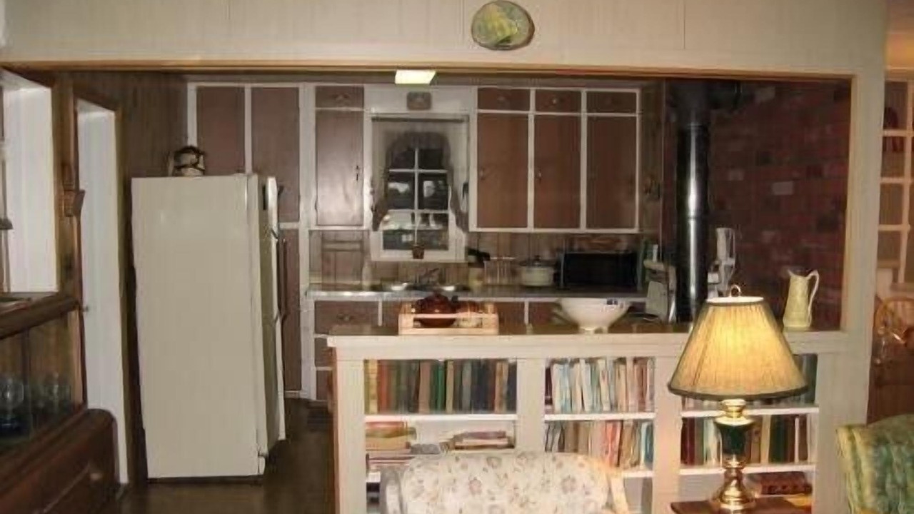 Photo of Kitchen in Port Loring
