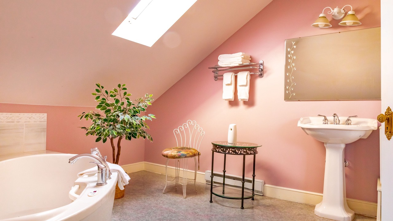 Photo of Bathroom in Rockland