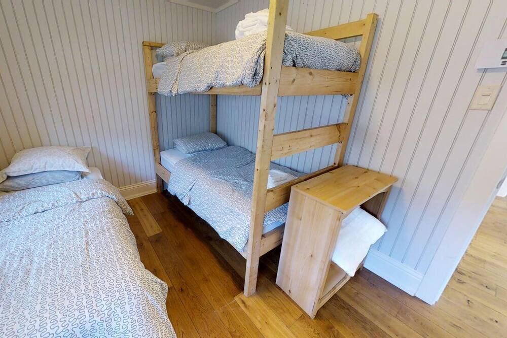 Photo of Bedroom in Cayamant