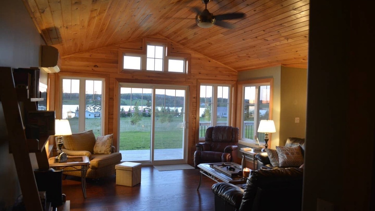 Photo of Livingroom in Clinton