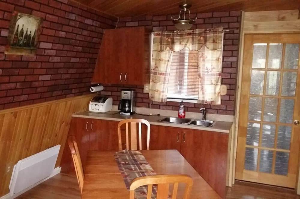 Photo of Kitchen in Saint-Prosper