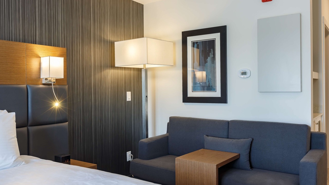 Photo of Bedroom in Calgary