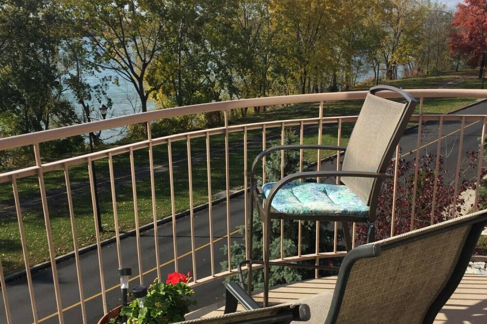 Photo of Patio Balcony in LaSalle