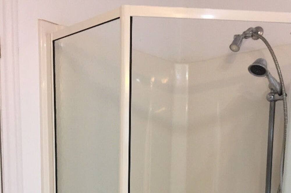 Photo of Bathroom in LaSalle