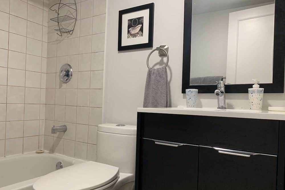 Photo of Bathroom in Trinity - Bellwoods